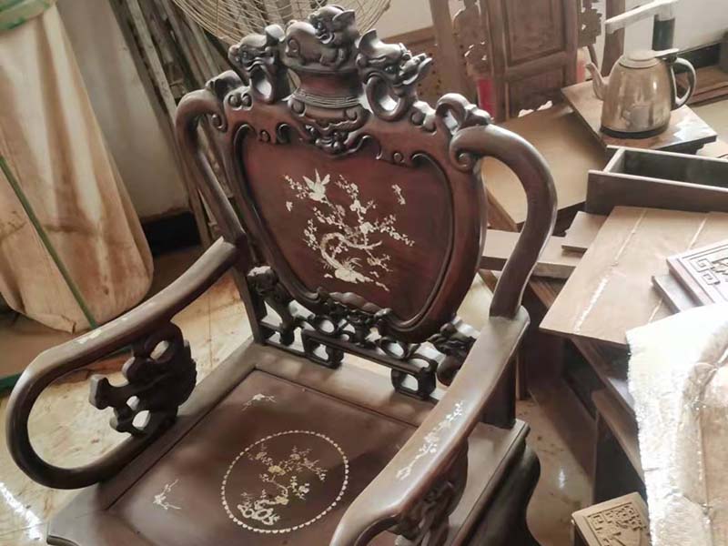 弥勒旧红木家具维修