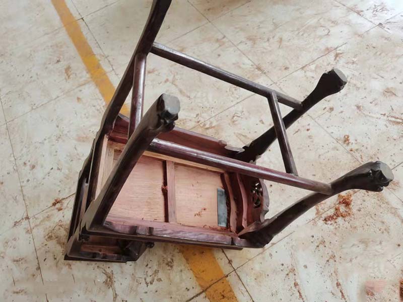 弥勒旧红木家具翻新